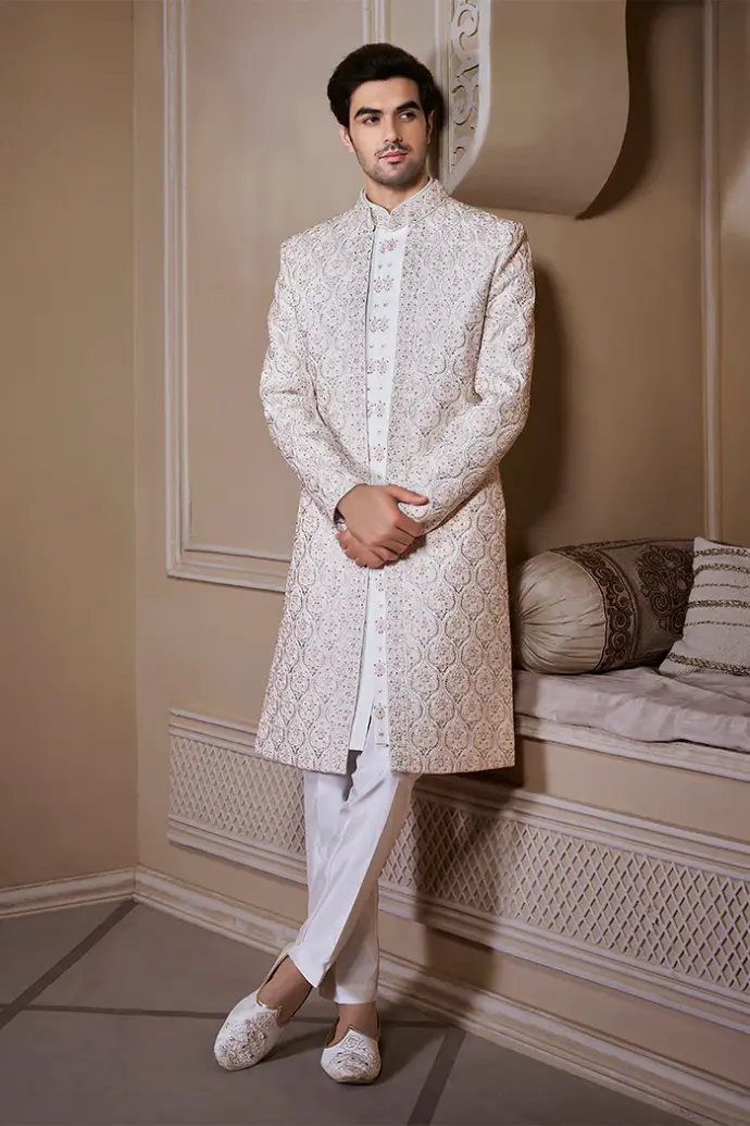 Premium kurtas for men   Modern kurtas for festive occasions   Traditional men’s kurtas online   Ethnic kurtas for weddings   Stylish men’s kurtas India
